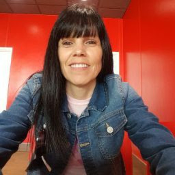 Meet your Posher, Diana - Picture 1 of 1